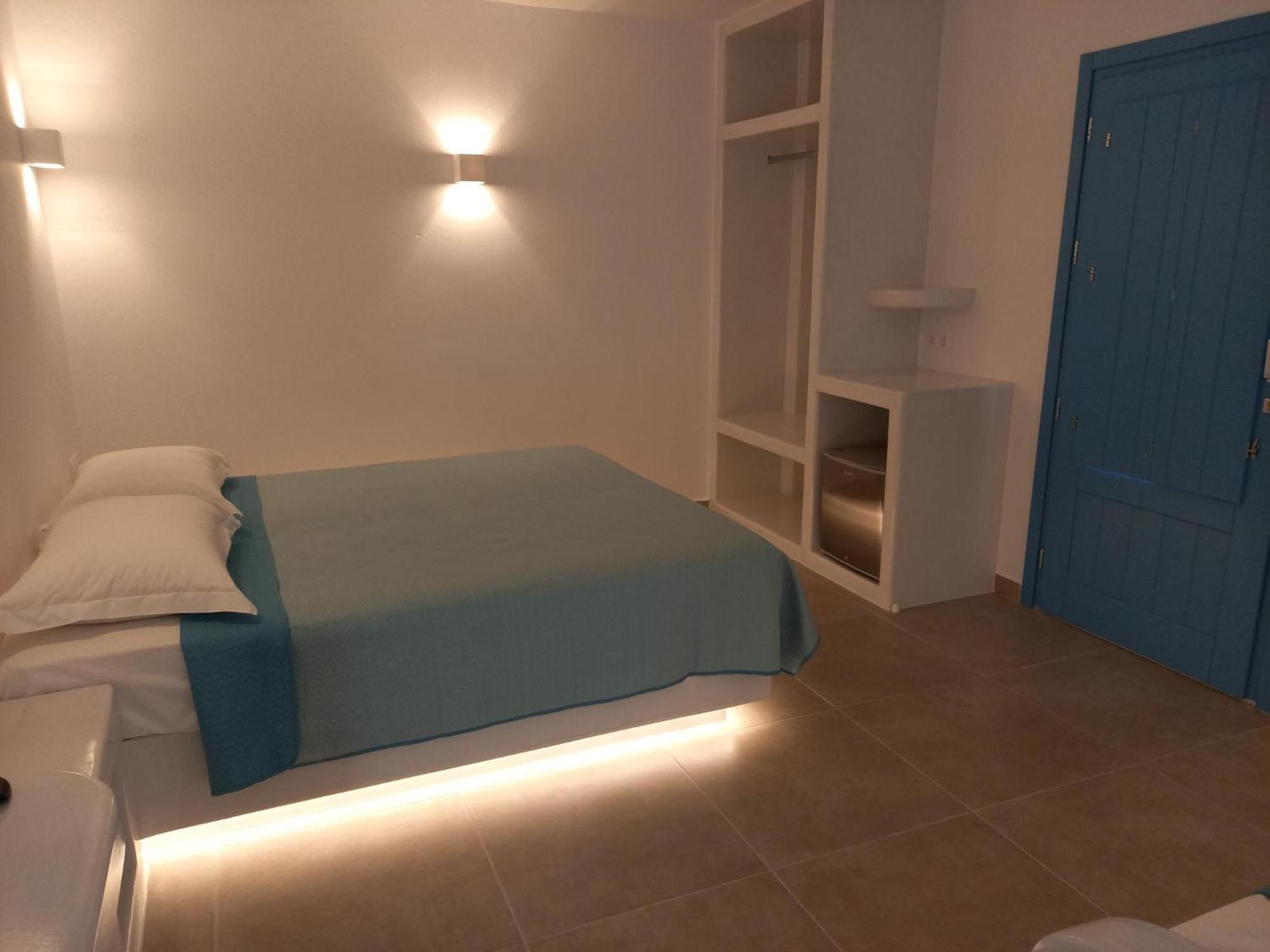Golden Sun Aparthotel Chora  Ngoại thất bức ảnh